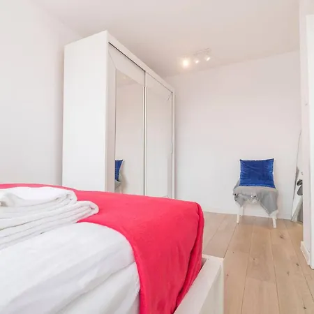 Legnicka Close To The City Center Of By Rent Like Apartment *